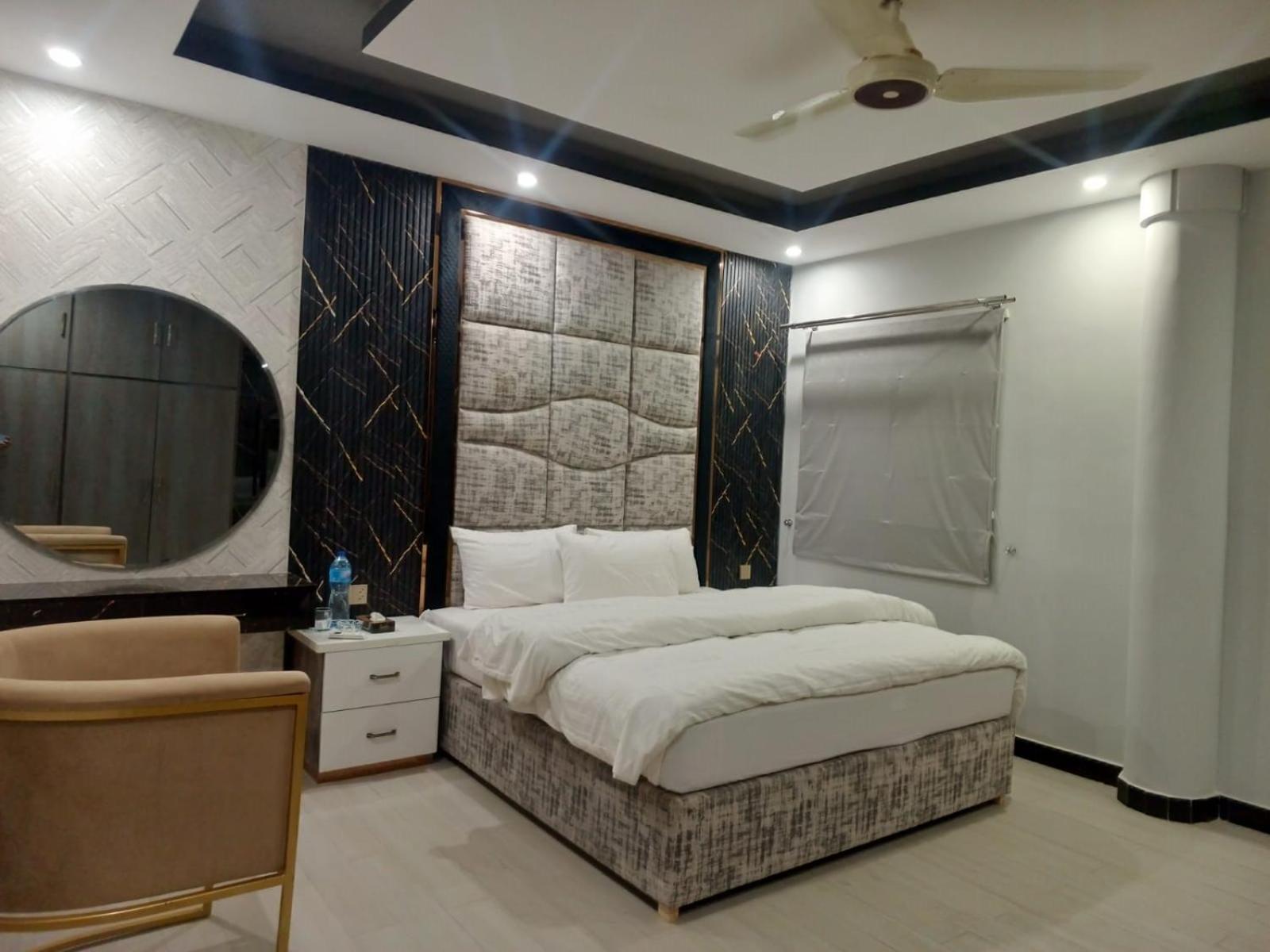 Four Season Boutique Hotel اسلام اباد المظهر الخارجي الصورة